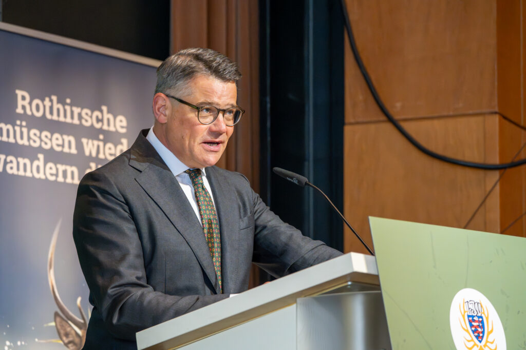 Ministerpräsident Boris Rhein lobte das herausragende Engagement der hessischen Jägerschaft. Foto: Markus Stifter